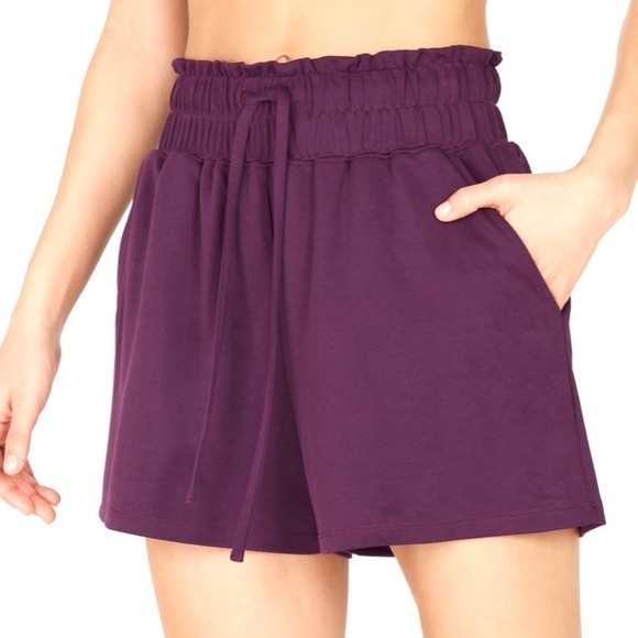 Fabletics Abby Shorts Women's Dark Eggplant High Rise Elastic Waist Pockets - Picture 1 of 12